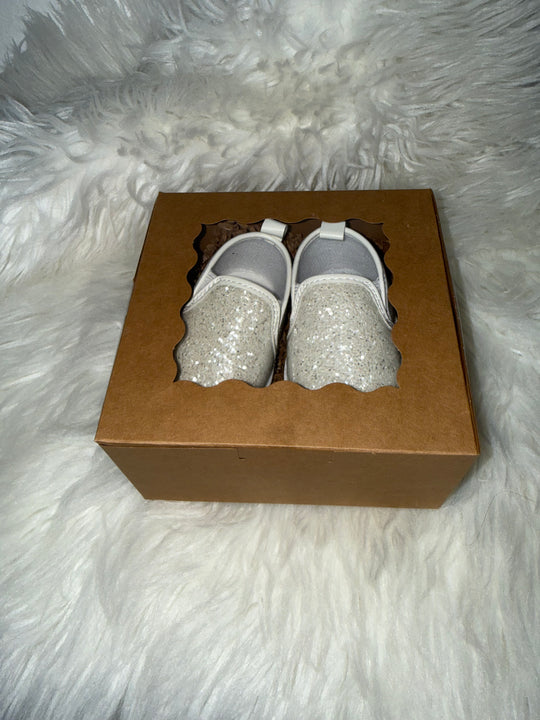 Load image into Gallery viewer, White Glitter Baby Girls Shoes, Newborn Infant Non-Slip Sole, Slip On, Toddler First Walkers Shoes