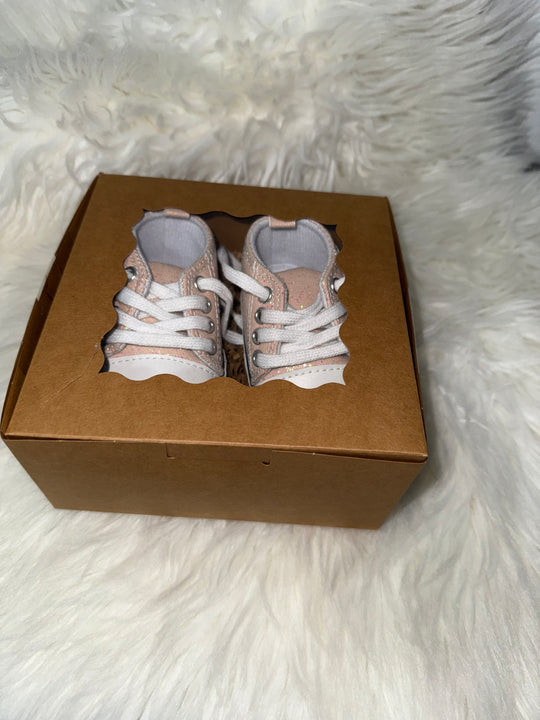 Load image into Gallery viewer, Light Pink Baby Girls Shoes, Newborn Infant Non-Slip Canvas Denim High Top Sneakers, Toddler First Walkers Shoes